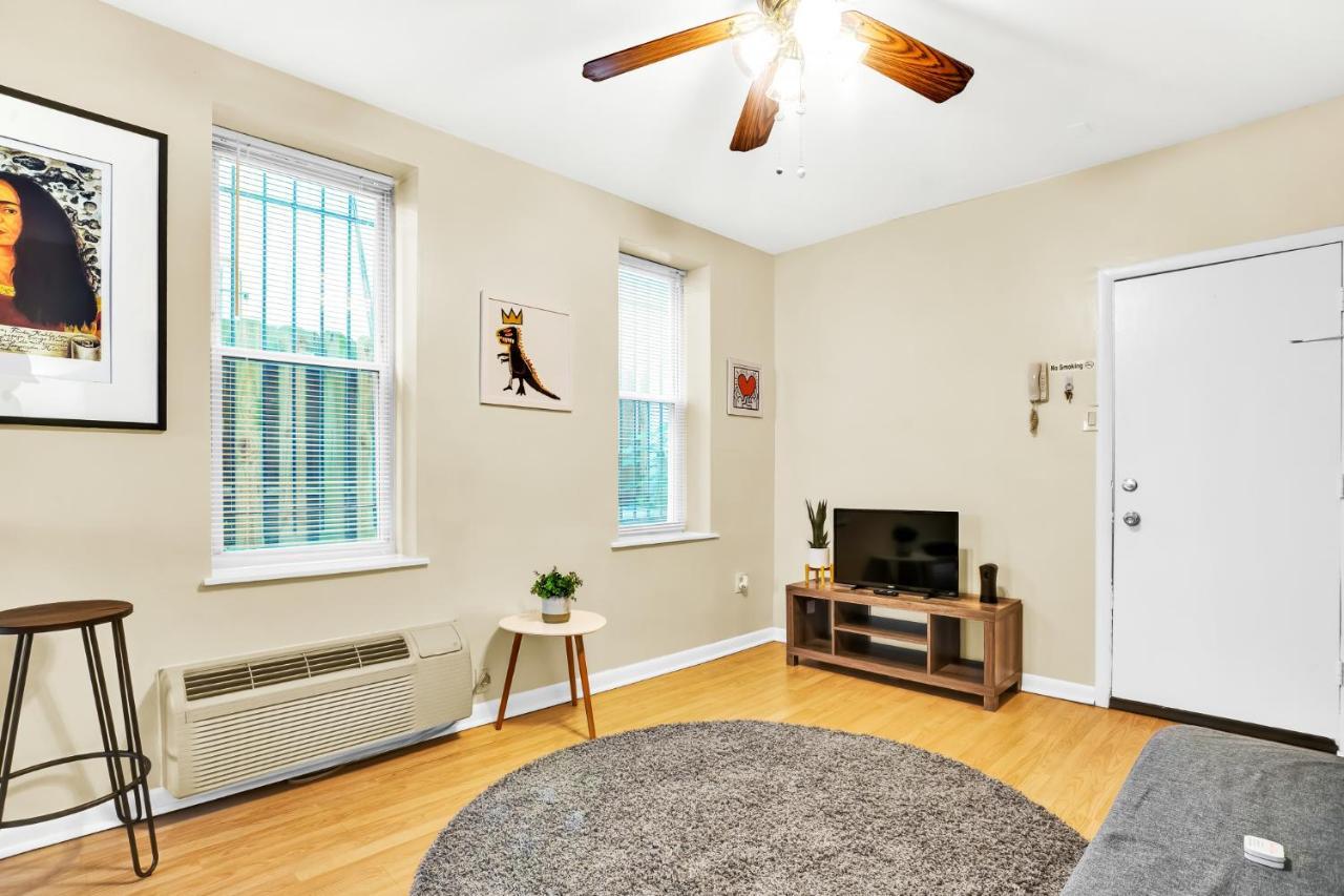 Rittenhouse Studio Apartment With Patio By Act Philadelphia Ngoại thất bức ảnh
